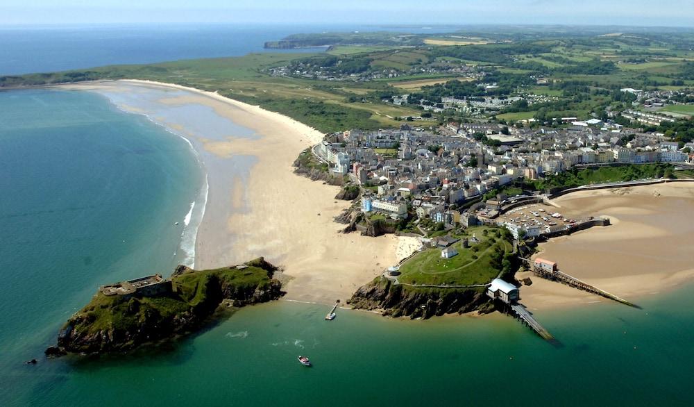 New Overlander Inn Tenby Exterior foto